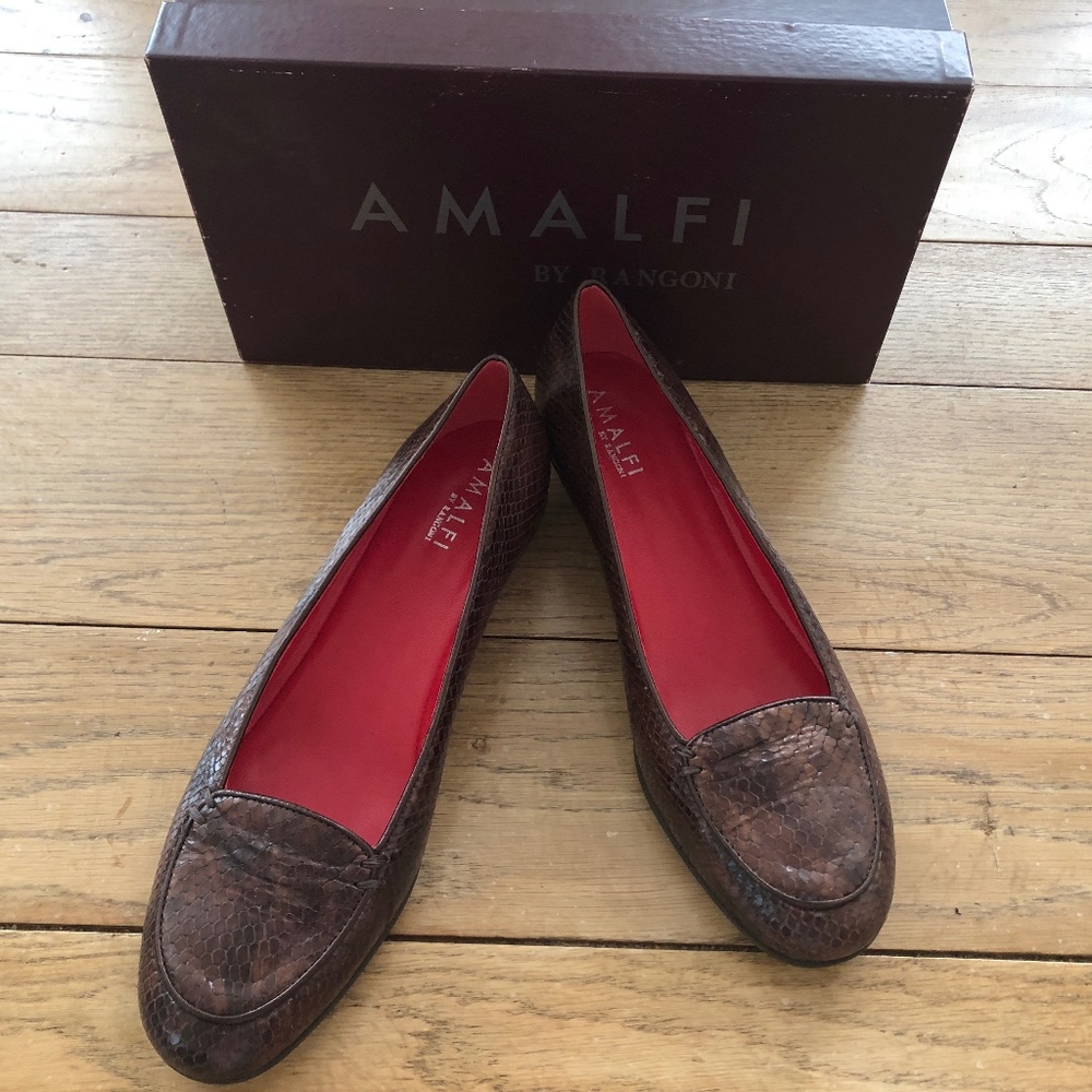 NWT Amalfi by Rangoni  Brown Textured Leather Loafers- Size 9 M